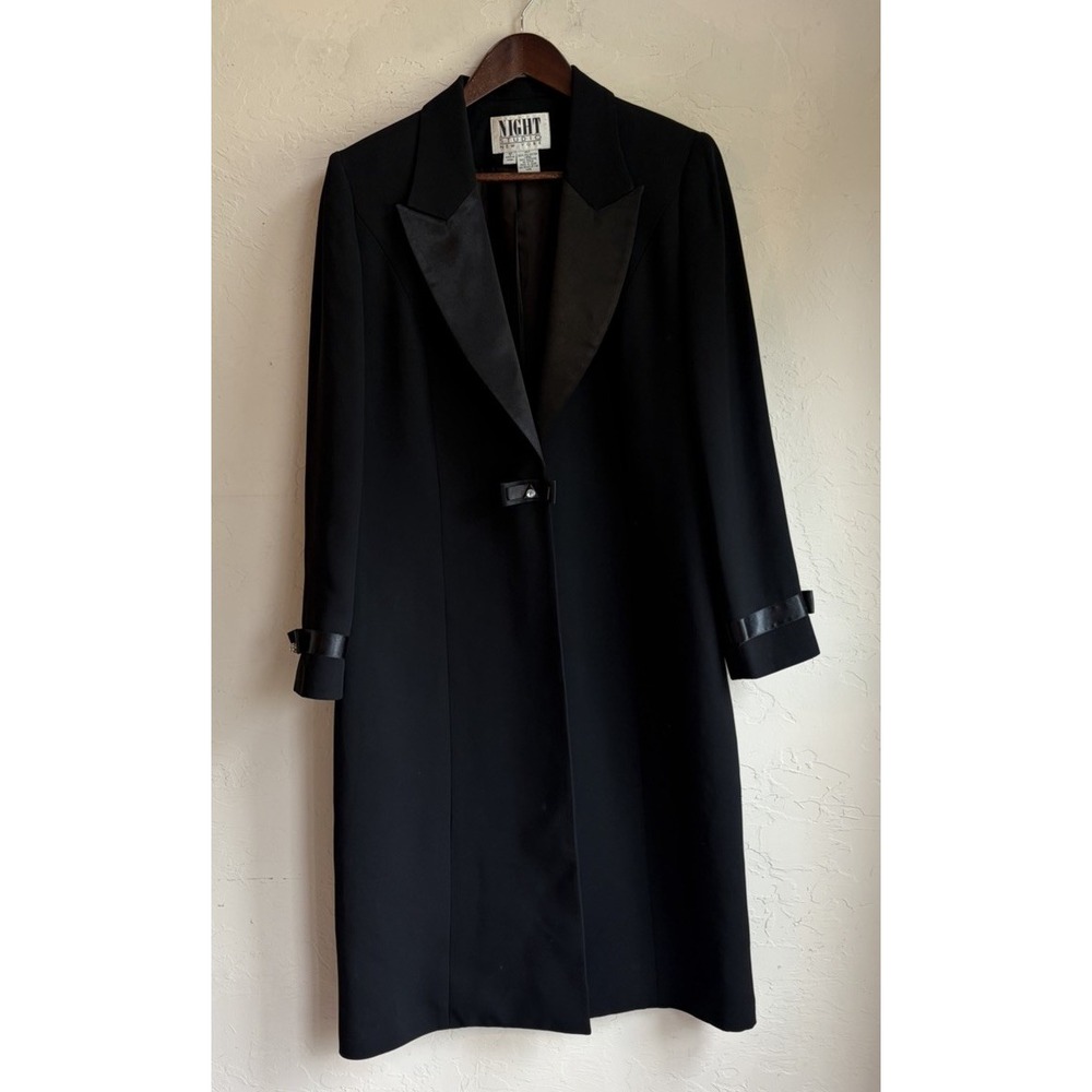 Vintage 90s Black Tuxedo Overcoat 12 Vampy Goth Tailored Opera Coat Formal
